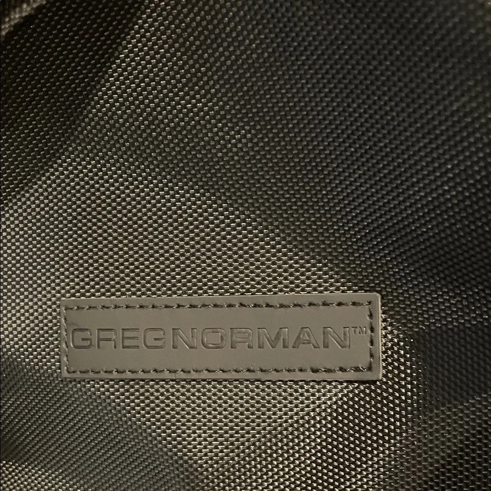 Greg Norman Collection stylish black